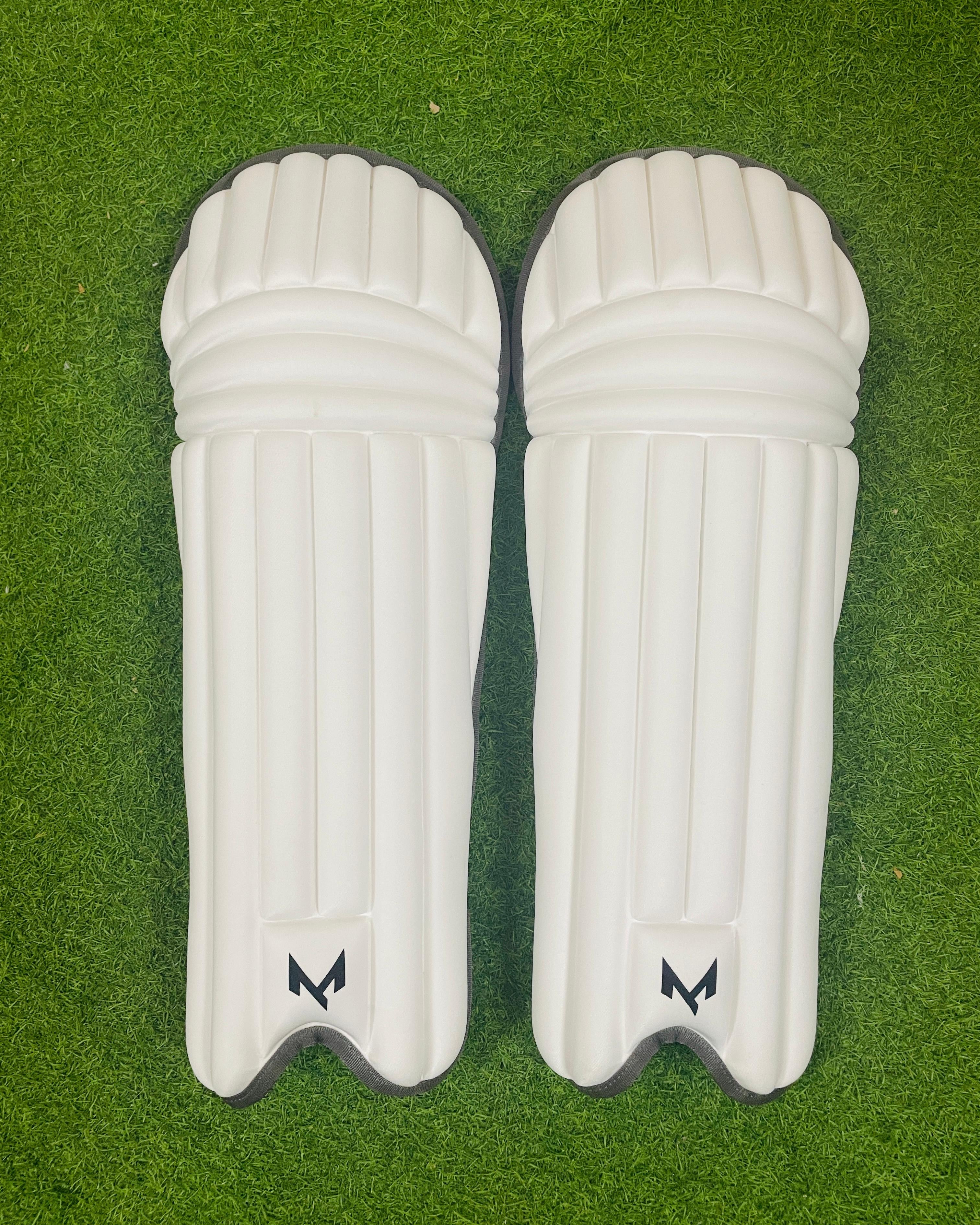 Machine MSD Moulded Pro Batting Pads