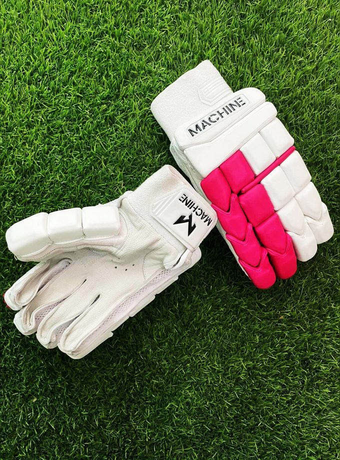 Player's Cuts Gloves